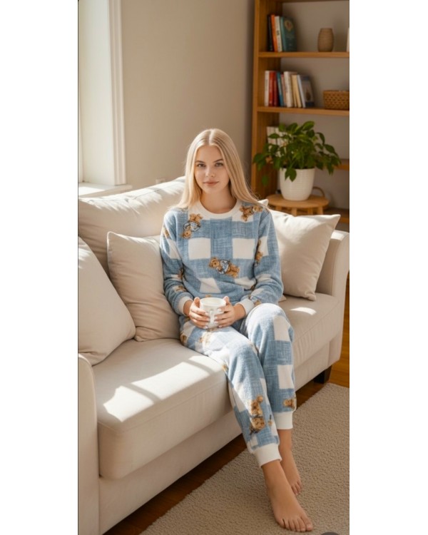 Мягкая молодежная пижама Mirano 3253
