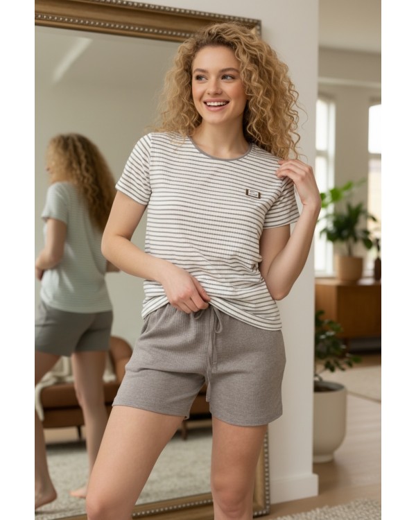 піжама з шортами в рубчик. Nicoletta 45013